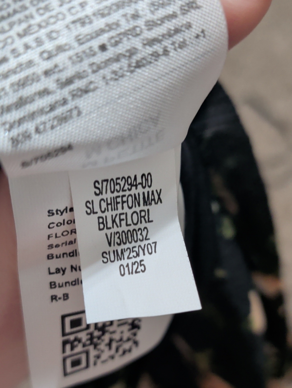 Old Navy The Occasion black floral waist-defined sleeveless chiffon maxi dress - Picture 10 of 10